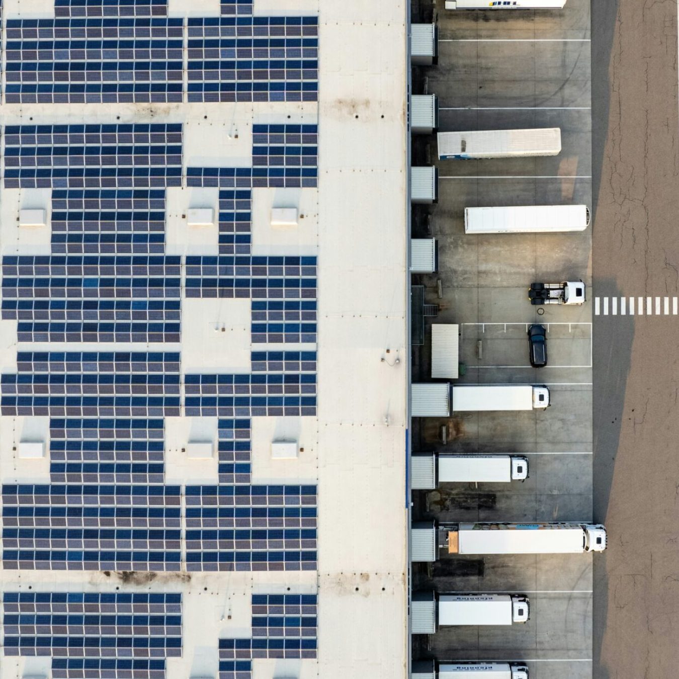 bernd-dittrich-iDSXatl7yNo-unsplash (1)